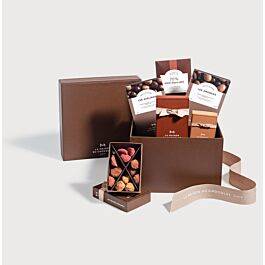 Boite cadeau Saint-Germain sur fond gris