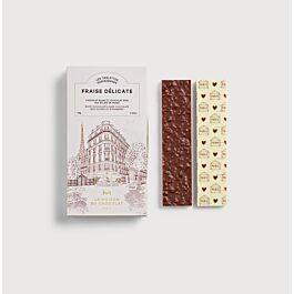 Tablette Fraise Délicate sur fond gris