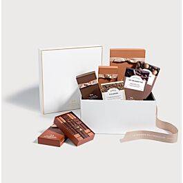 Boite cadeau Tuileries sur fond gris